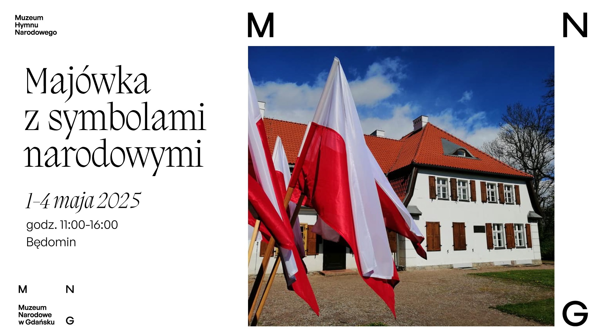 budynek Muzeum Hymnu Narodowego w Będominie, po lewej stronie kilka flag Polski oraz napis Majówka z symbolami narodowymi.